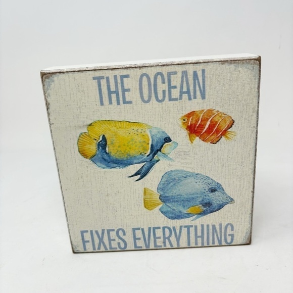 Rustic Box Sign THE OCEAN FIXES EVERYTHING Tropical Fish Coastal Beach Decor - Picture 1 of 8